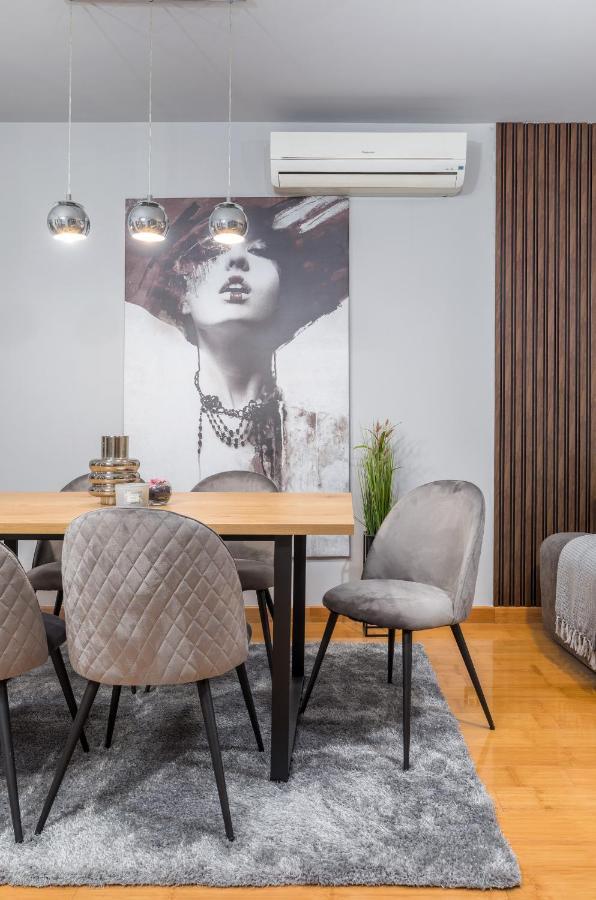 Lux Apartment Teo - New Πούλα Εξωτερικό φωτογραφία